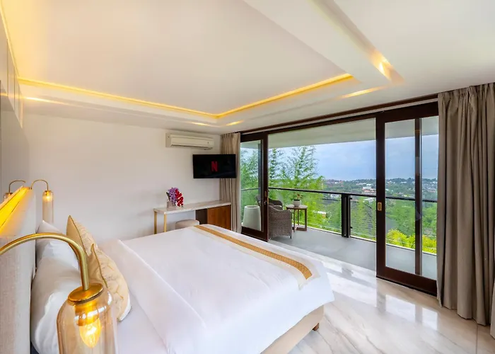 Hotel Mahameru 4*