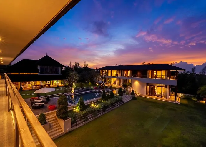 Mahameru Otel 4*
