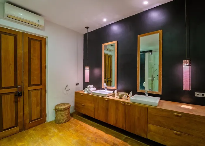 Hotel Mahameru