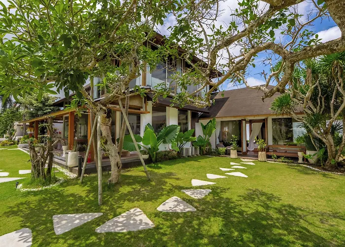 Hotel Mahameru 4*